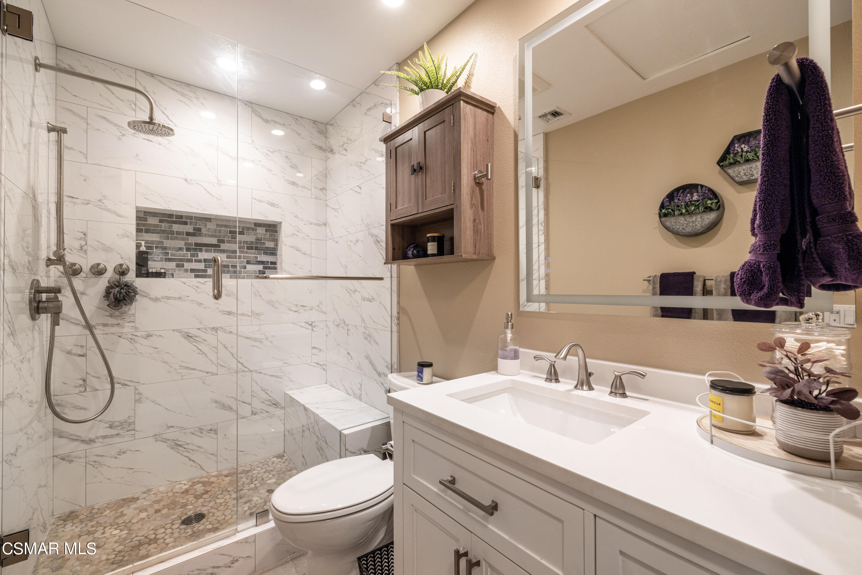 15010 Reedley Street, Unit A Moorpark, CA 93021 - Photo 16 of 26 Reedley16