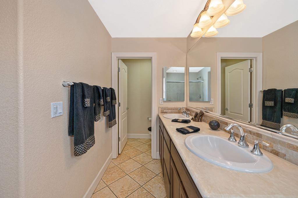 403 Rivage Circle Folsom, CA 95630 - Photo 33 of 54