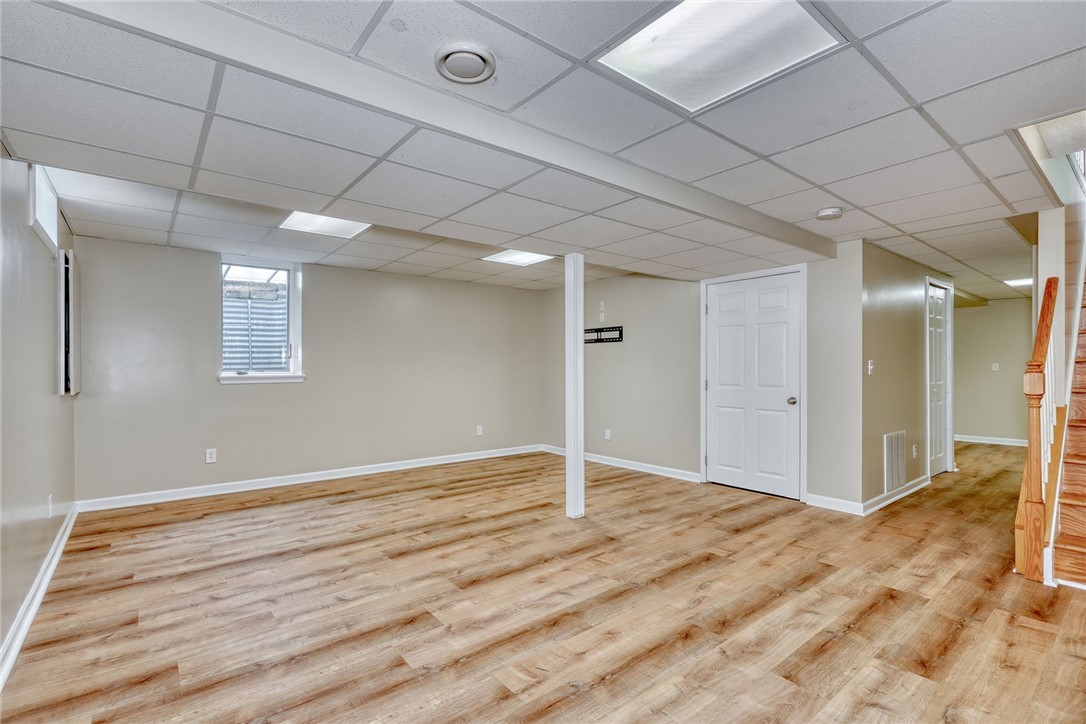 746 Levelle Court Webster, NY 14580 - Photo 26 of 44