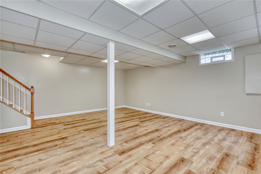 746 Levelle Court Webster, NY 14580 - Photo 28 of 44