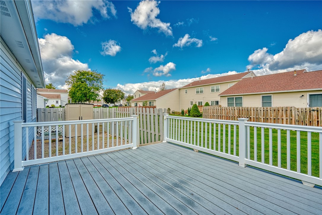 746 Levelle Court Webster, NY 14580 - Photo 39 of 44