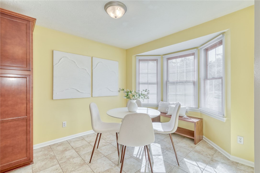 746 Levelle Court Webster, NY 14580 - Photo 10 of 44