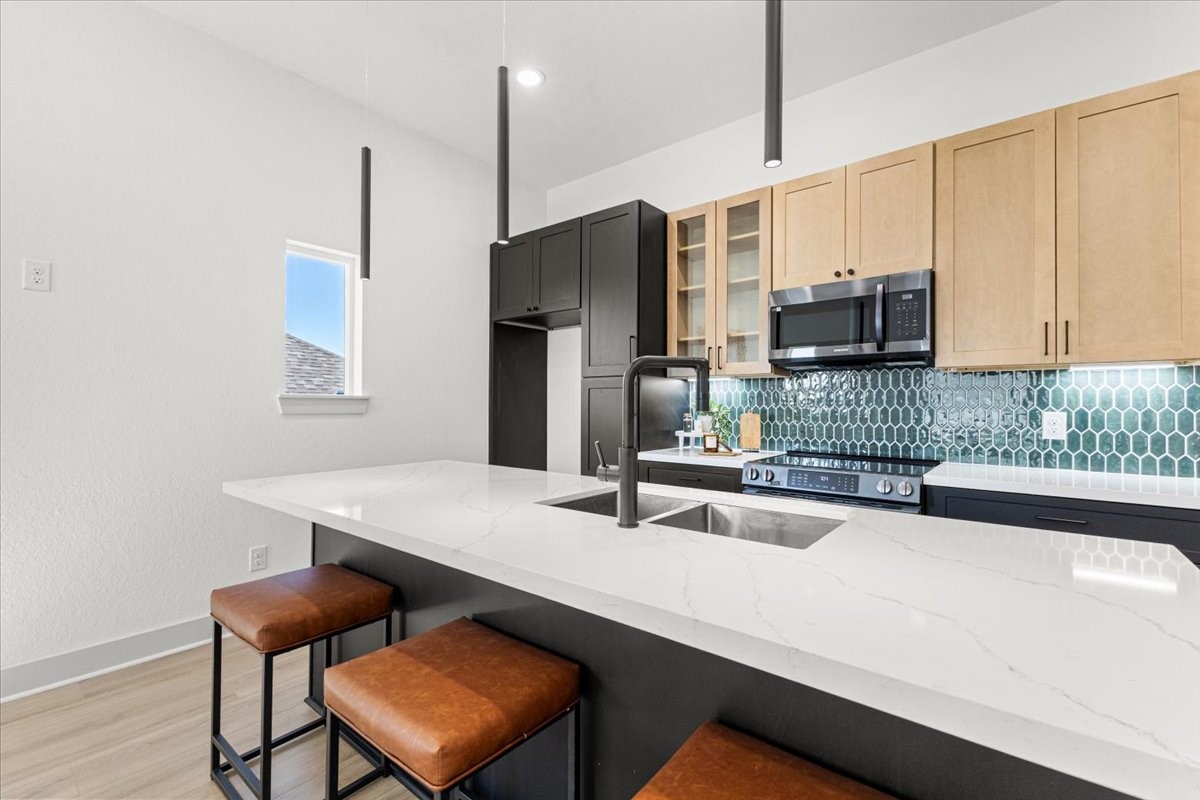 9821 Turnbow Street, Unit CD Houston, TX 77029 - Photo 8 of 27