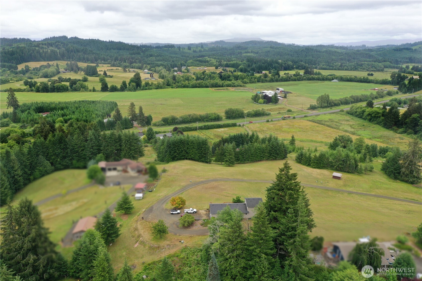 77 Rue Creek Road Raymond, WA 98577 - Photo 6 of 29
