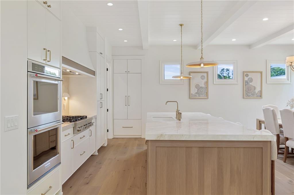 10908 Woodstock Road Roswell, GA 30075 - Photo 13 of 27