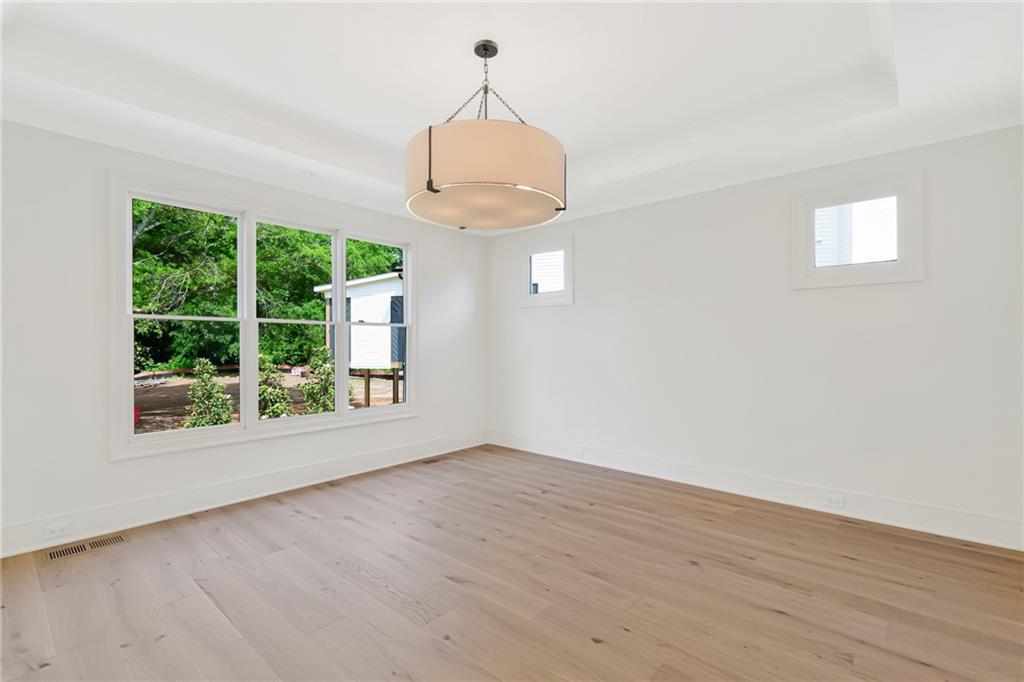 10908 Woodstock Road Roswell, GA 30075 - Photo 19 of 27