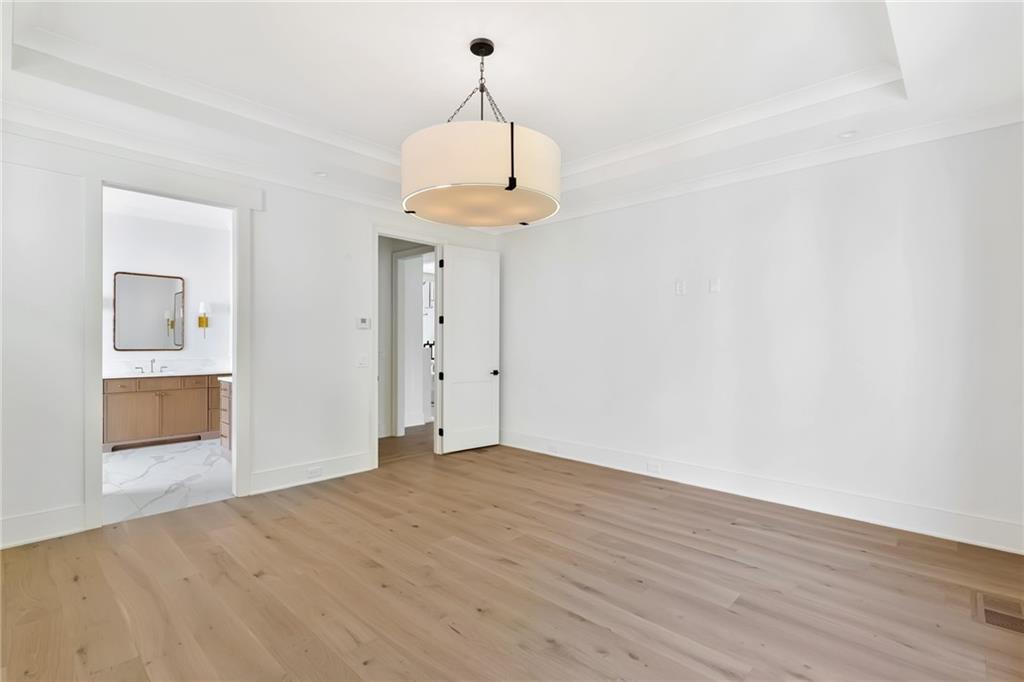 10908 Woodstock Road Roswell, GA 30075 - Photo 20 of 27