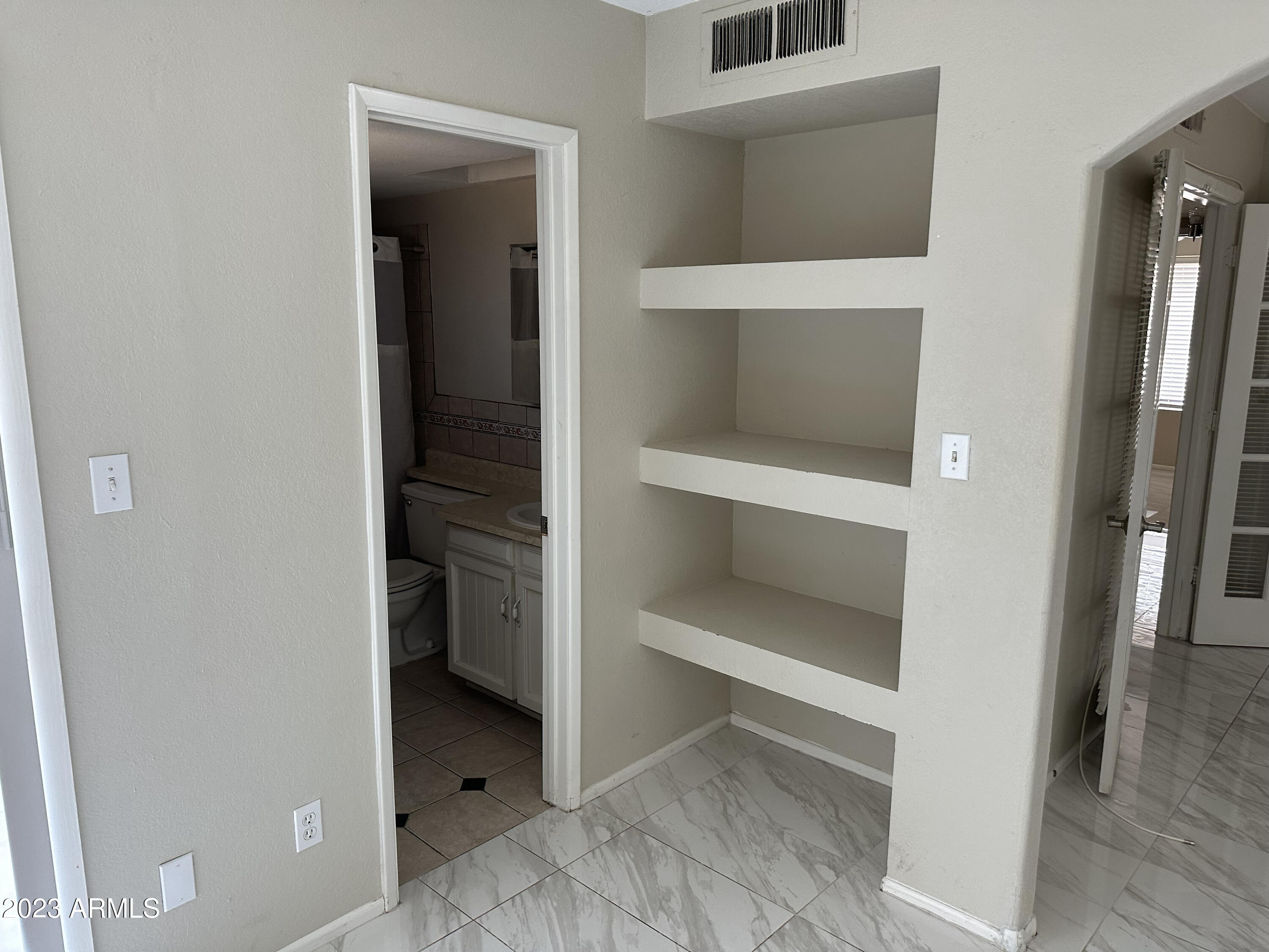 2536 East Commonwealth Circle Chandler, AZ 85225 - Photo 19 of 34