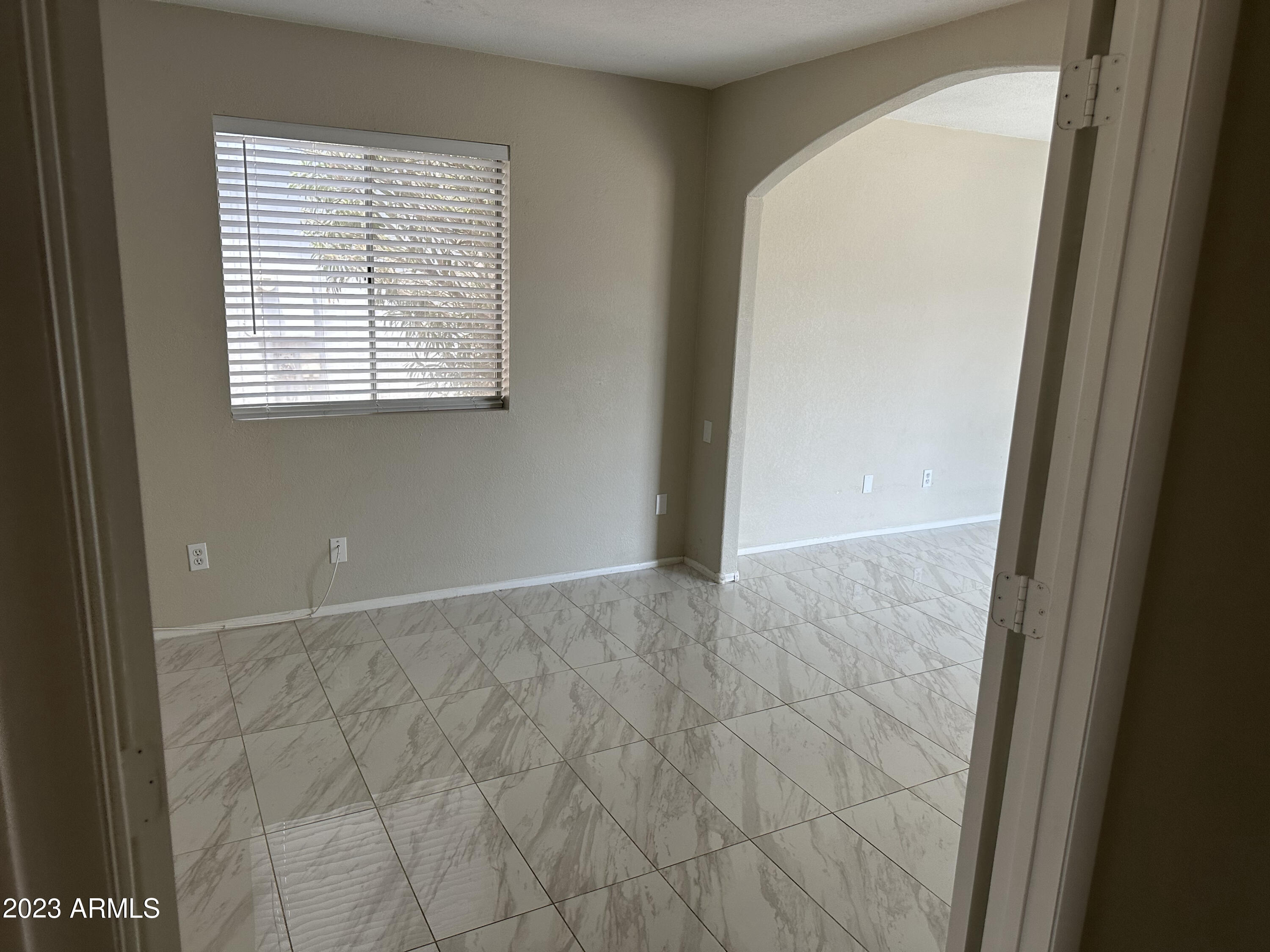 2536 East Commonwealth Circle Chandler, AZ 85225 - Photo 23 of 34 a view of an empty room with a window