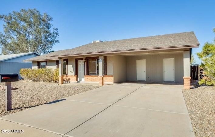 2536 East Commonwealth Circle Chandler, AZ 85225 - Photo 5 of 34 front view of house