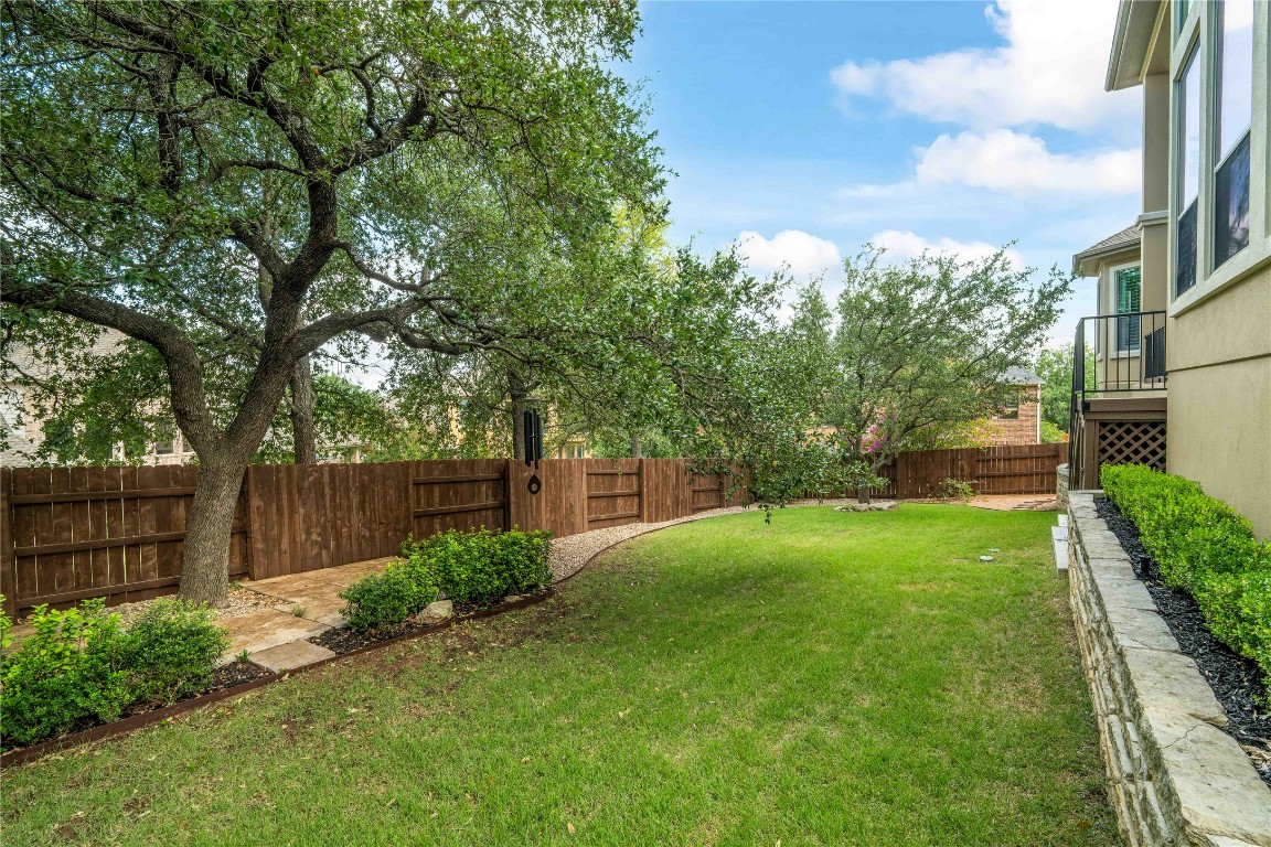 13301 Country Trails Lane Austin, TX 78732 - Photo 32 of 40 Fenced backyard, low maintenance and space for a pool.