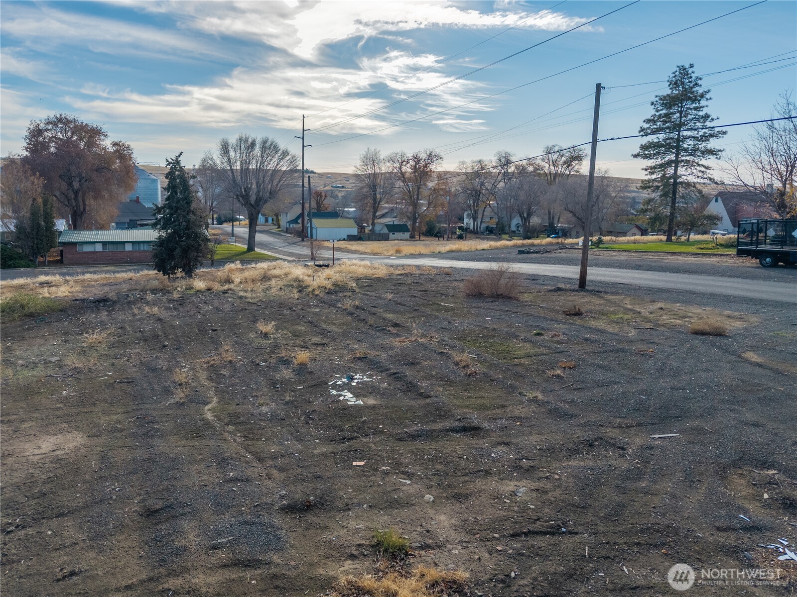408 North L Street Lind, WA 99341 - Photo 4 of 11 a view of a street