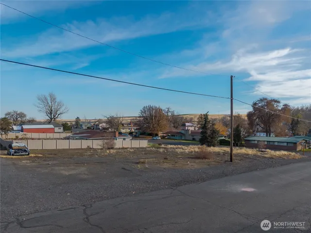 $41,000 | 408 North L Street, Lind, WA 99341