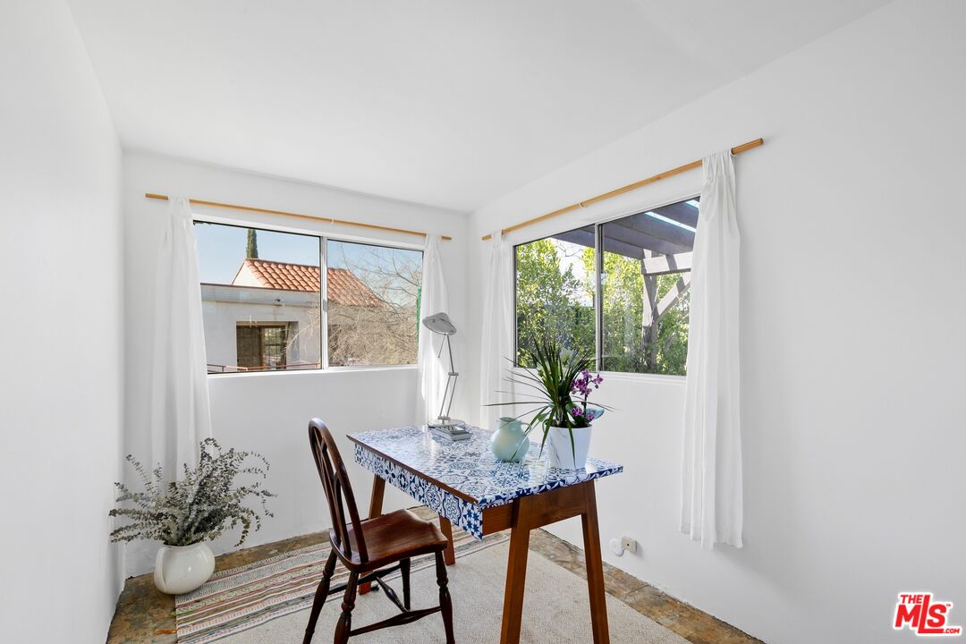 4761 Frieda Drive Los Angeles, CA 90065 - Photo 21 of 23