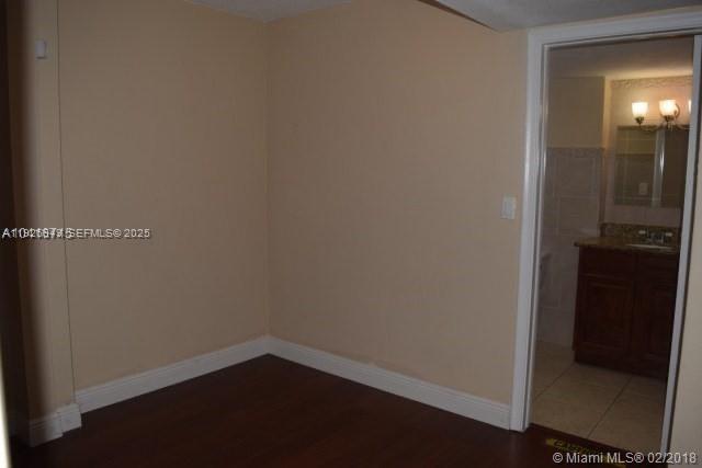 9143 Southwest 77th Avenue, Unit B304 Miami, FL 33156 - Photo 7 of 8