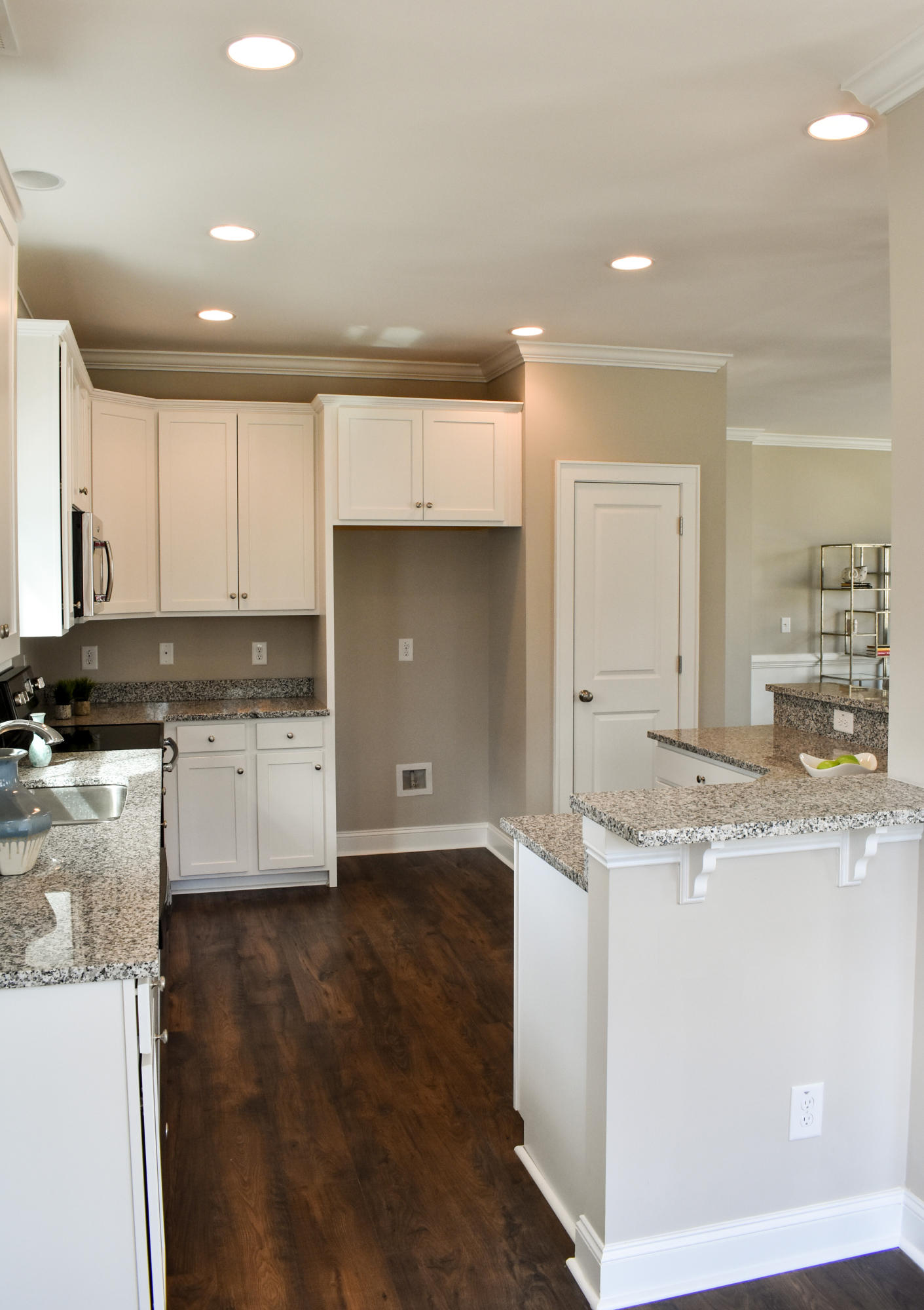 1679 Jessy Elizabeth Road Johns Island, SC 29455 - Photo 12 of 18 Kitchen 2