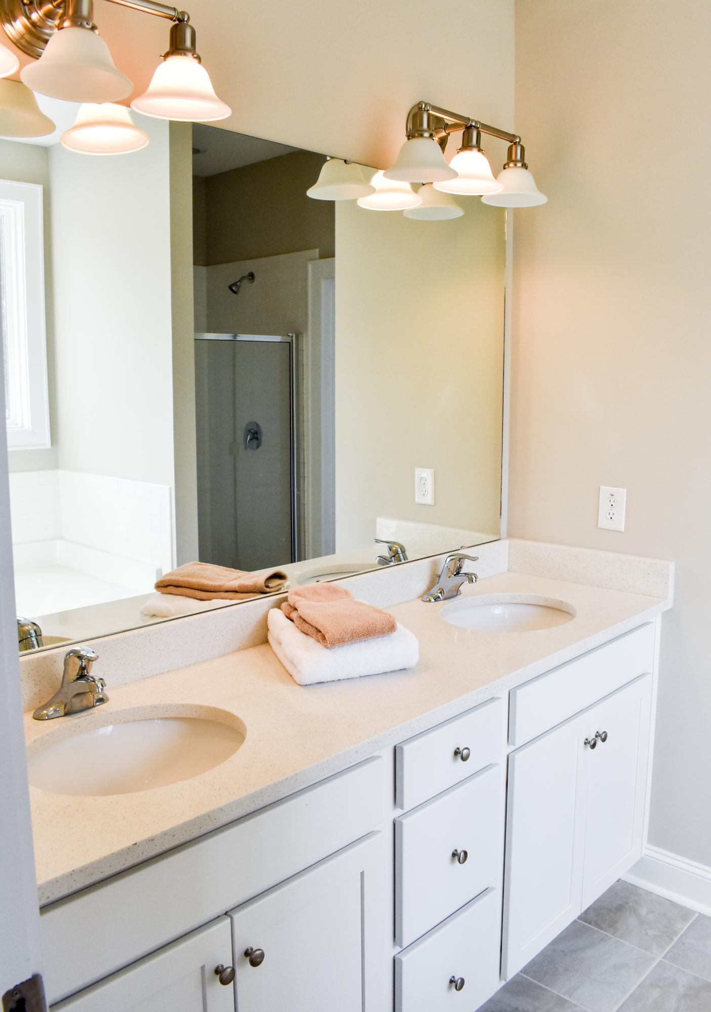 1679 Jessy Elizabeth Road Johns Island, SC 29455 - Photo 14 of 18 Master Bath 1