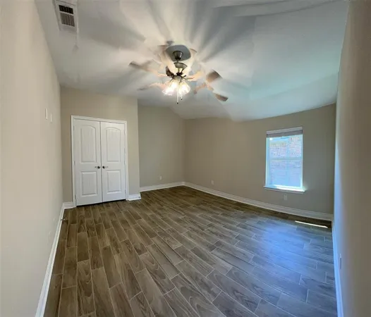 $1,900 | 905 Tippit Lane, Greenville, TX 75402