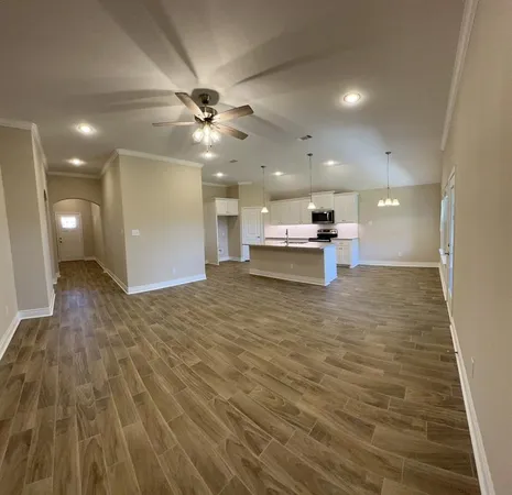 $1,900 | 905 Tippit Lane, Greenville, TX 75402