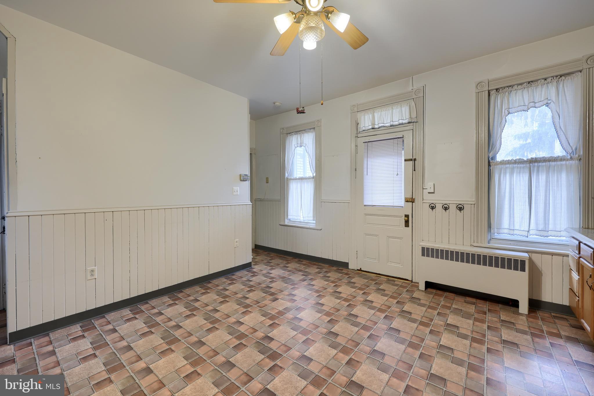 2926 Kutztown Road Reading, PA 19605 - Photo 15 of 49 an empty room with windows