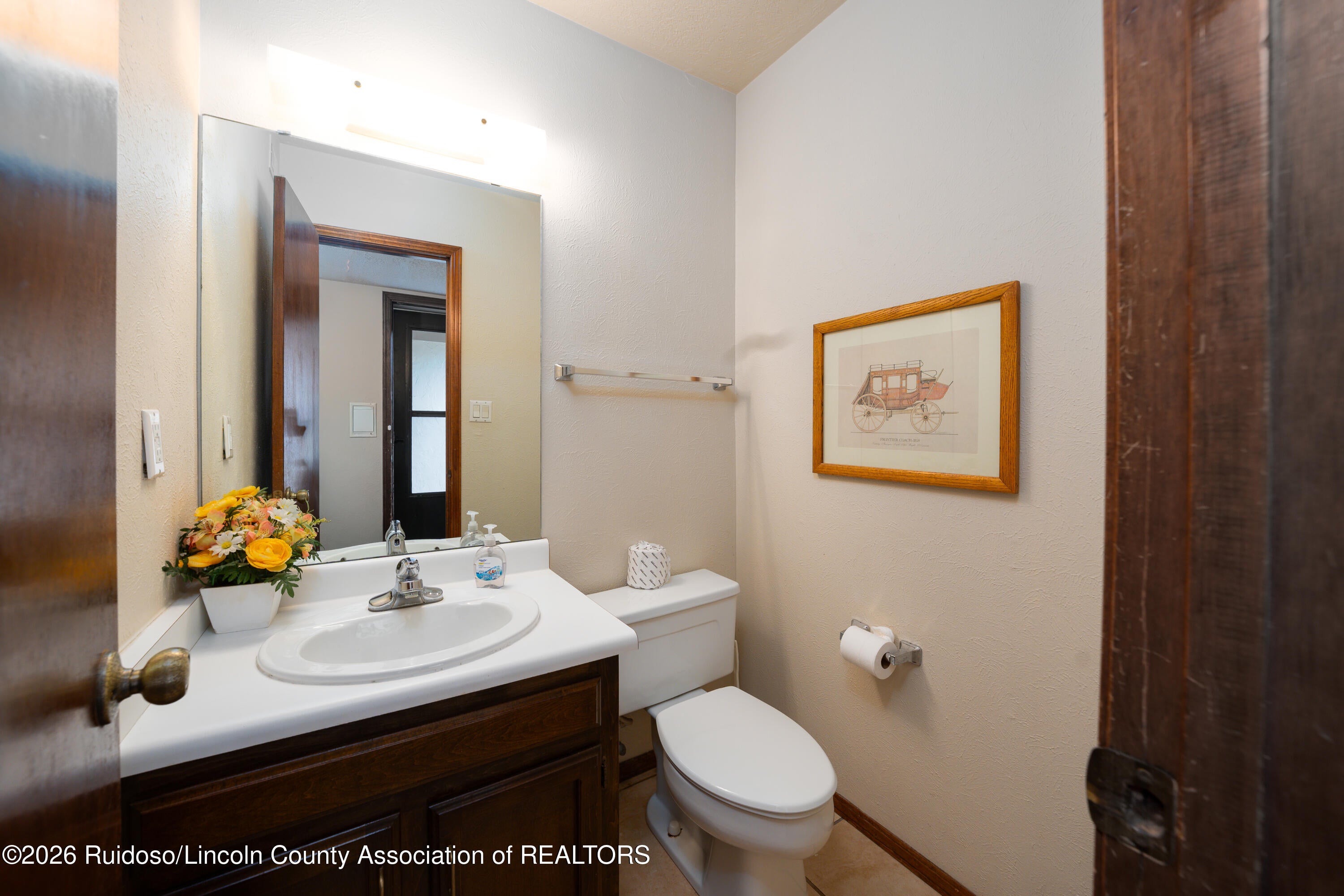 214 Metz Drive, Unit 230 Ruidoso, NM 88345 - Photo 4 of 19 Gallery Image 4