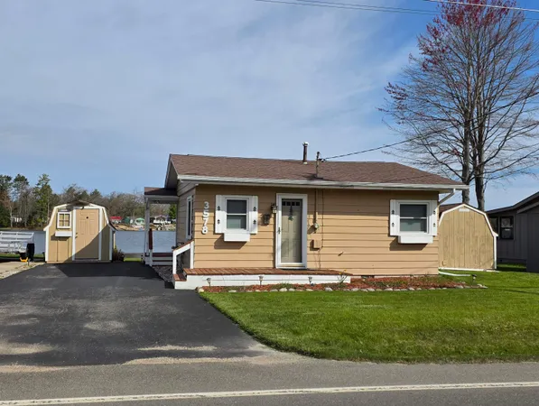 $179,900 | 3578 Saginaw Street, National City, MI 48748