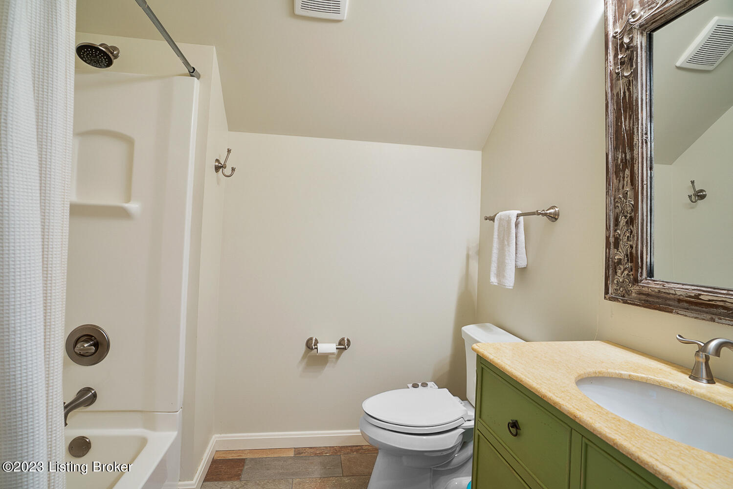 706 Evergreen Road Louisville, KY 40223 - Photo 46 of 65 050-706-50