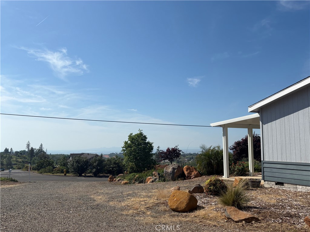 5548 Newland Road Paradise, CA 95969 - Photo 19 of 23 a view of a couches in a patio