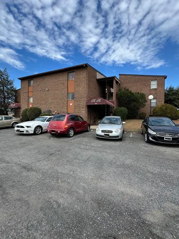 $1,717,675 | 1606 Wayne Street Northeast, Roanoke, VA 24012