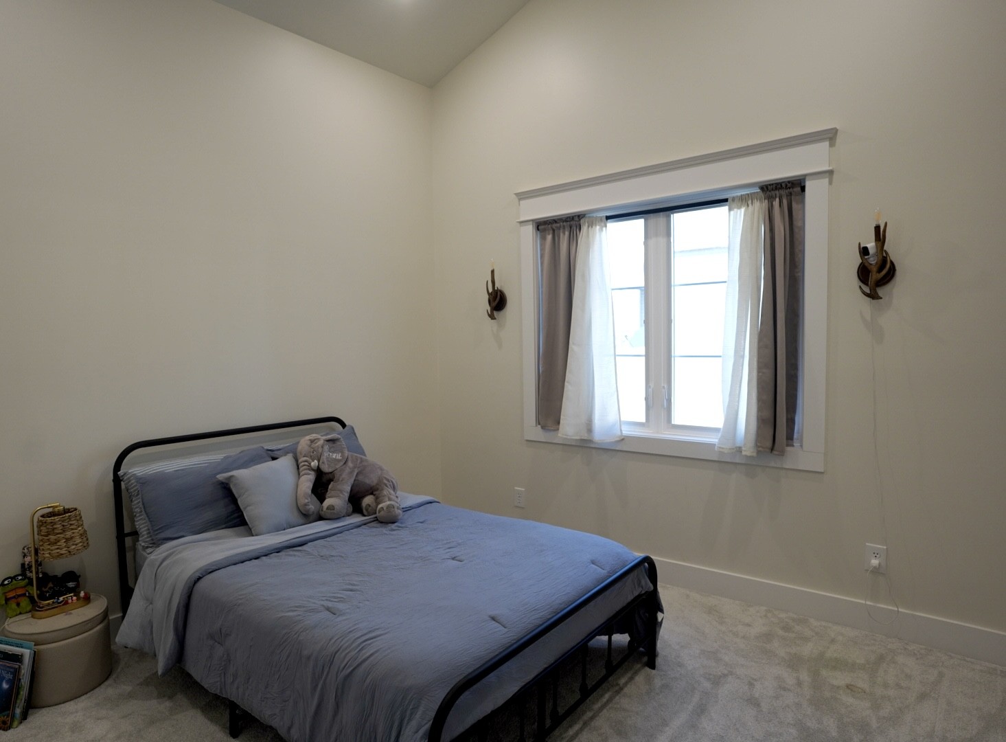 807 North Maple Street Murfreesboro, TN 37130 - Photo 15 of 16 a bedroom with a bed and window