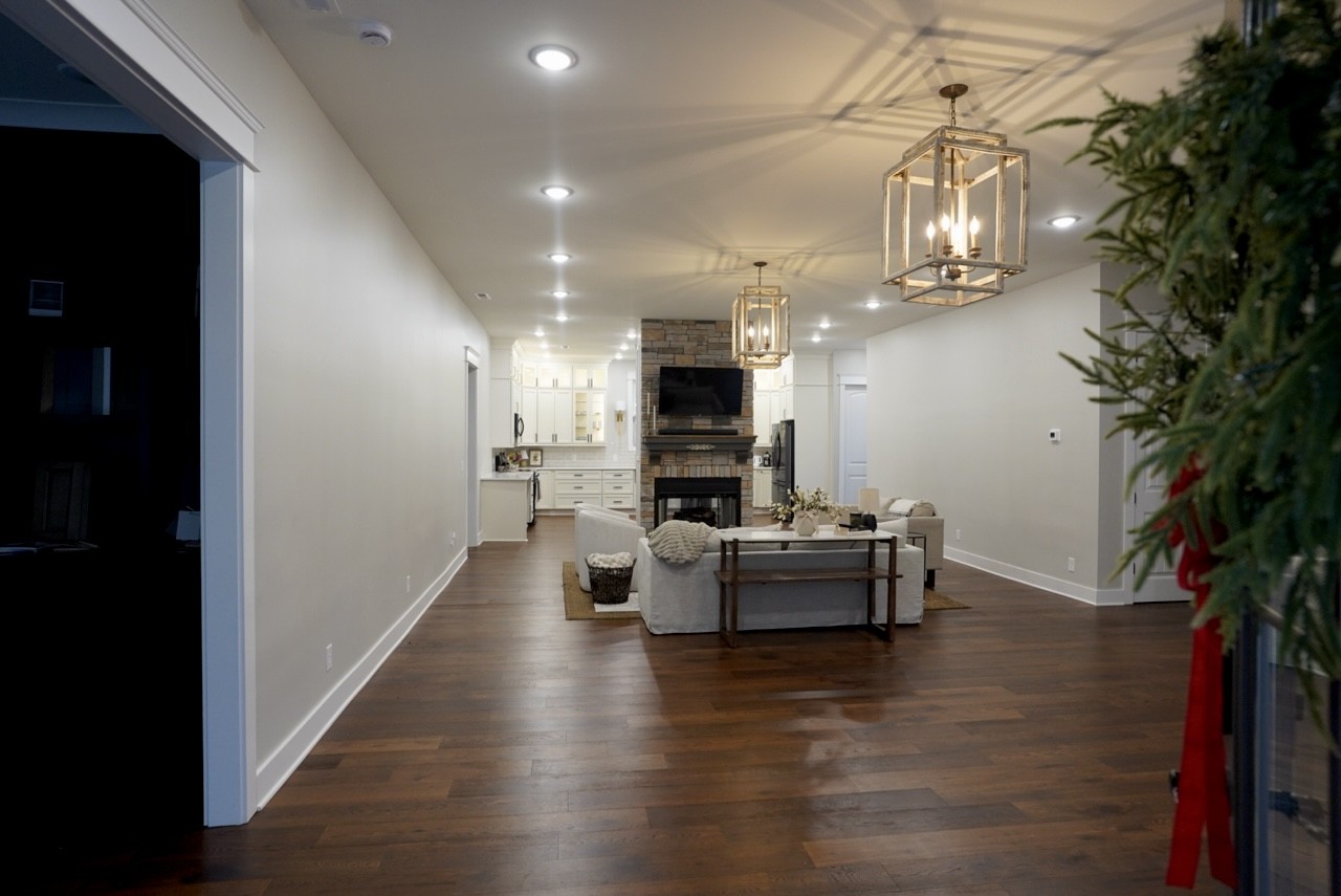 807 North Maple Street Murfreesboro, TN 37130 - Photo 2 of 16 a view of a dining room with furniture wooden floor and chandelier