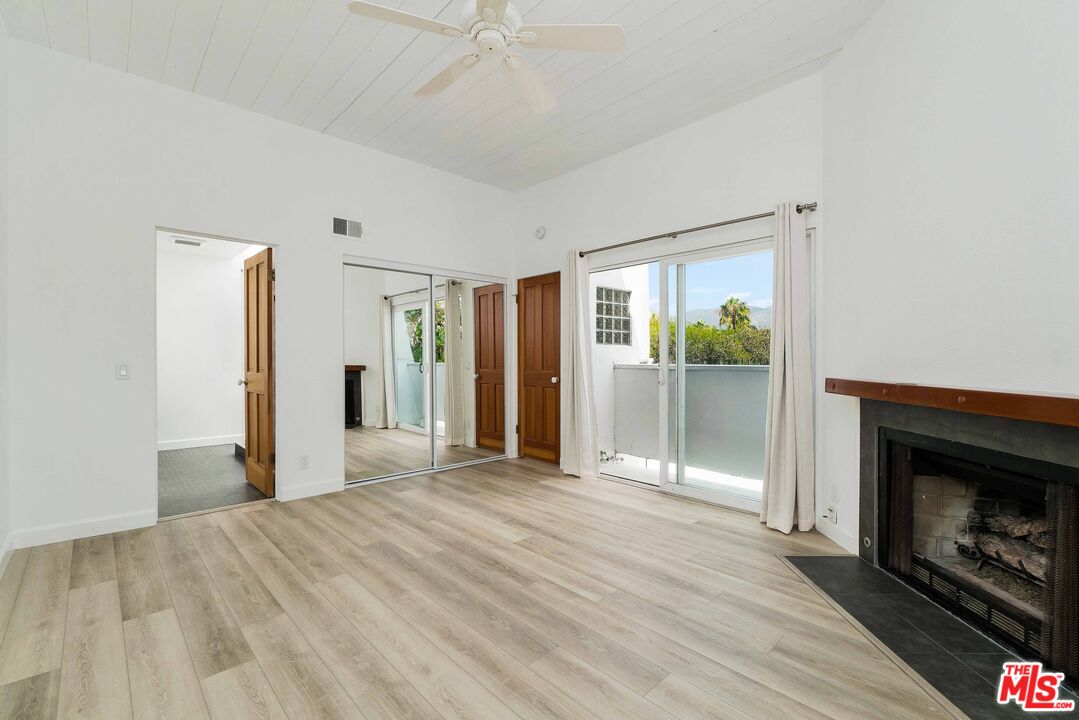 29221 Heathercliff Road, Unit 4 Malibu, CA 90265 - Photo 26 of 42