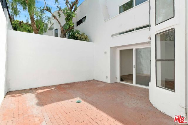 $7,250 | 29221 Heathercliff Road, Unit 4, Malibu, CA 90265