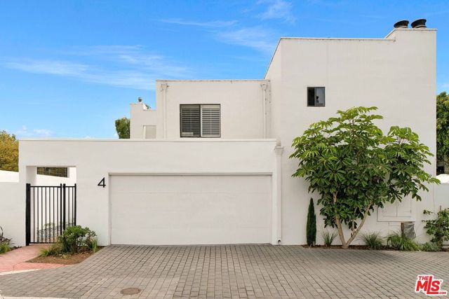 $7,250 | 29221 Heathercliff Road, Unit 4, Malibu, CA 90265