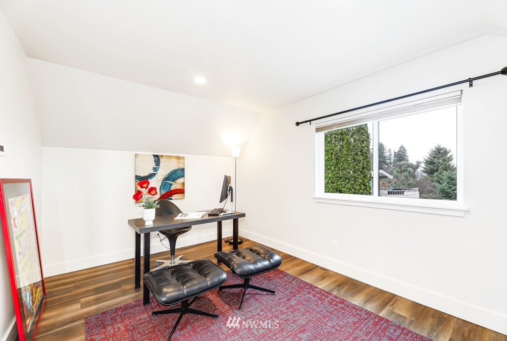 17217 Sylvester Road Southwest Normandy Park, WA 98166 - Photo 30 of 40 Gallery Image 30