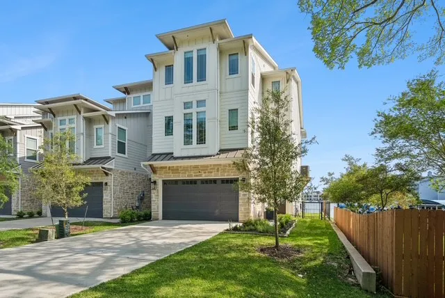 $1,195,000 | 15145 Marina Drive, Conroe, TX 77356