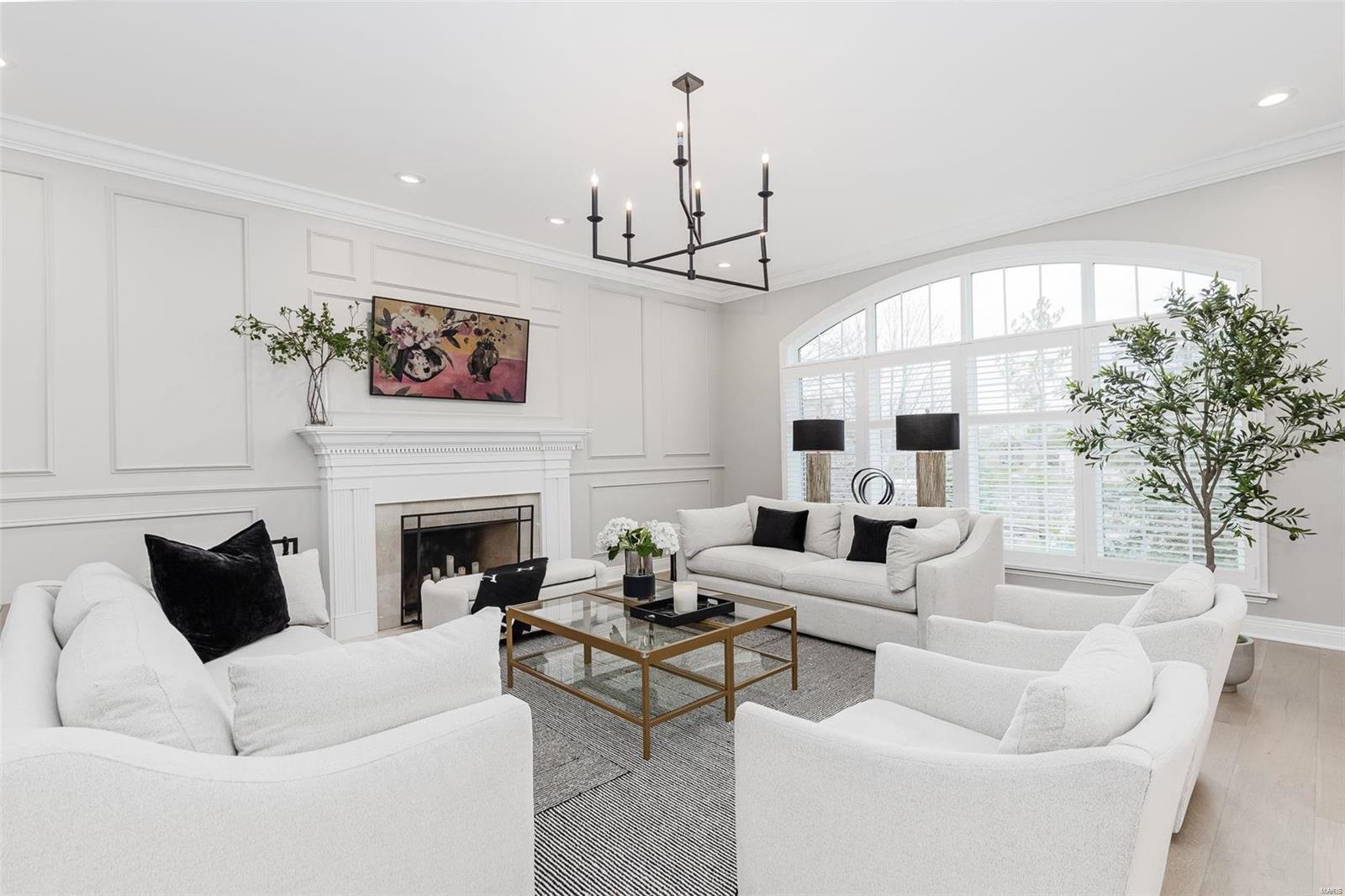 597 Upper Conway Circle Chesterfield, MO 63017 - Photo 7 of 26