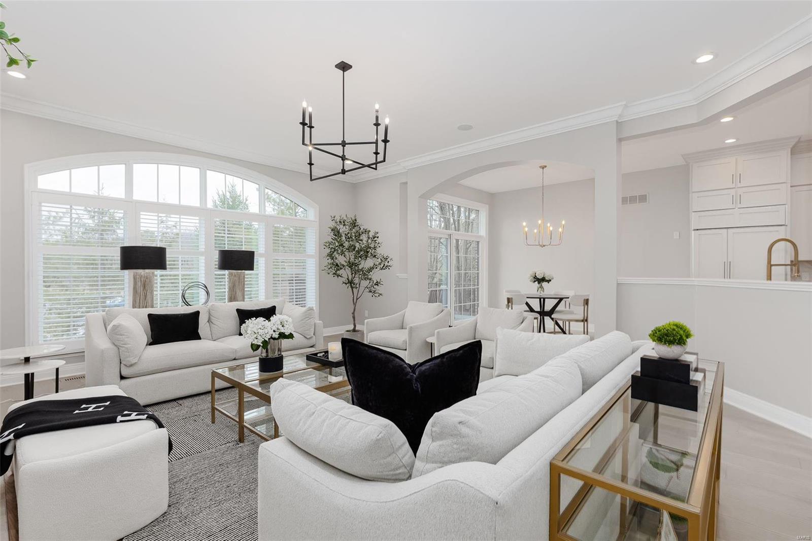 597 Upper Conway Circle Chesterfield, MO 63017 - Photo 8 of 26