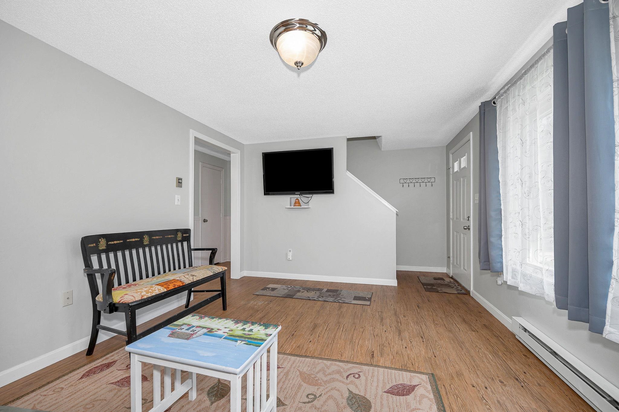 42 Barretts Hill Road, Unit A Hudson, NH 03051 - Photo 5 of 29