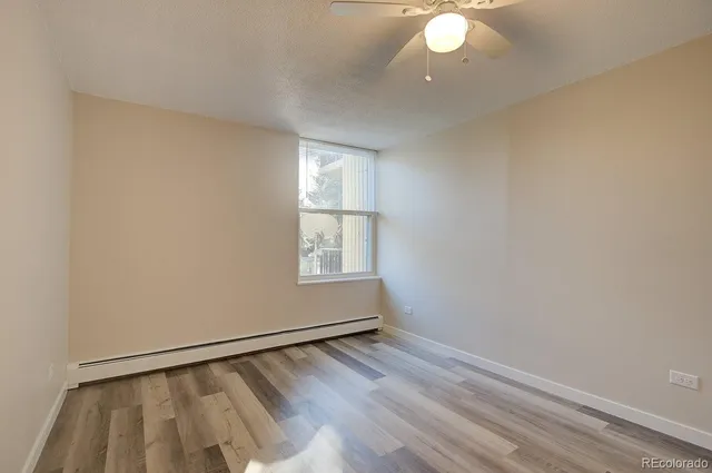 $2,000 | 2231 South Vaughn Way, Unit 201B, Aurora, CO 80014