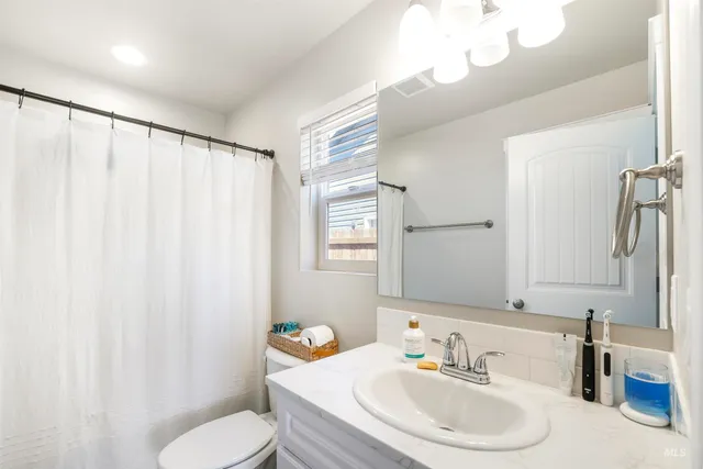 $375,000 | 1113 Meadow Lake Loop, Buhl, ID 83316