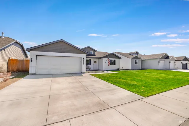 $375,000 | 1113 Meadow Lake Loop, Buhl, ID 83316