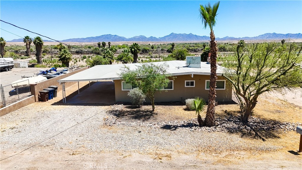 1526 Riviera Drive Blythe, CA 92225 - Photo 2 of 18