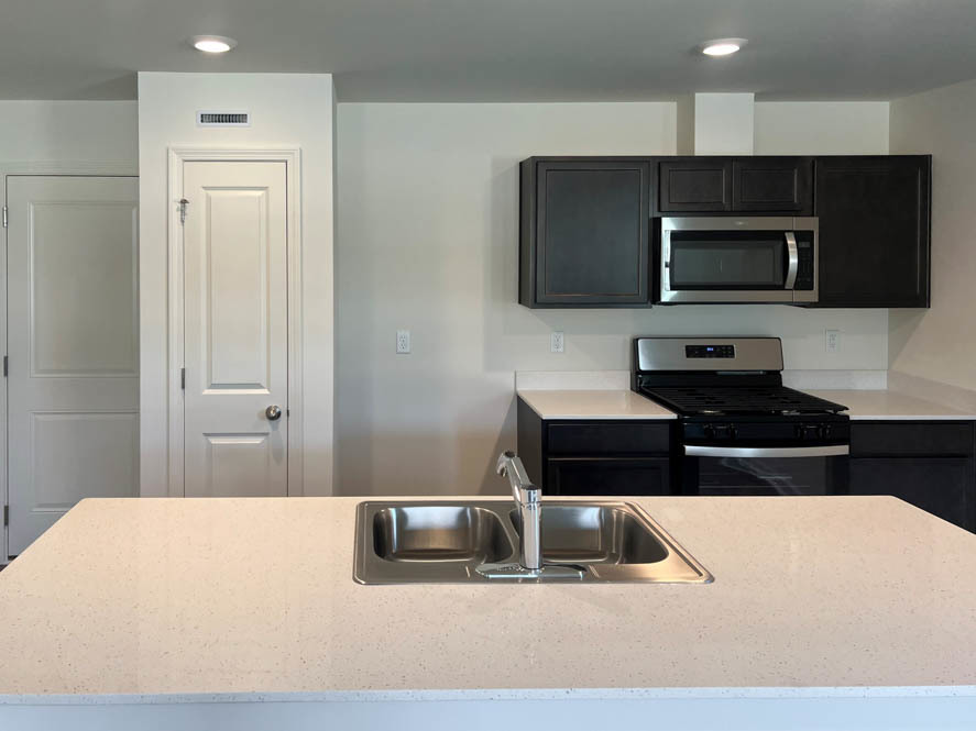 1144 58th Road, Unit 2 Union Grove, WI 53182 - Photo 29 of 65 Gallery Image 29