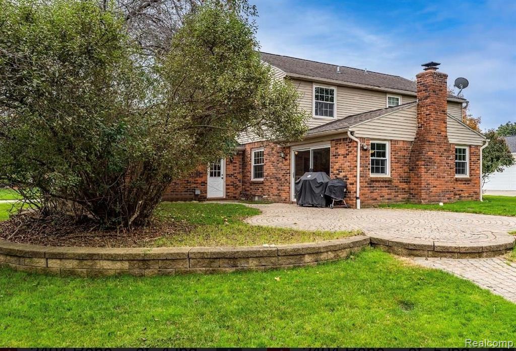2404 Rancroft Beat Rochester Hills, MI 48306 - Photo 26 of 33