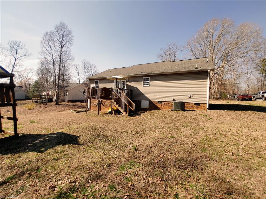 143 Falling Brook Road Stokesdale, NC 27357 - Photo 8 of 27 Gallery Image 8