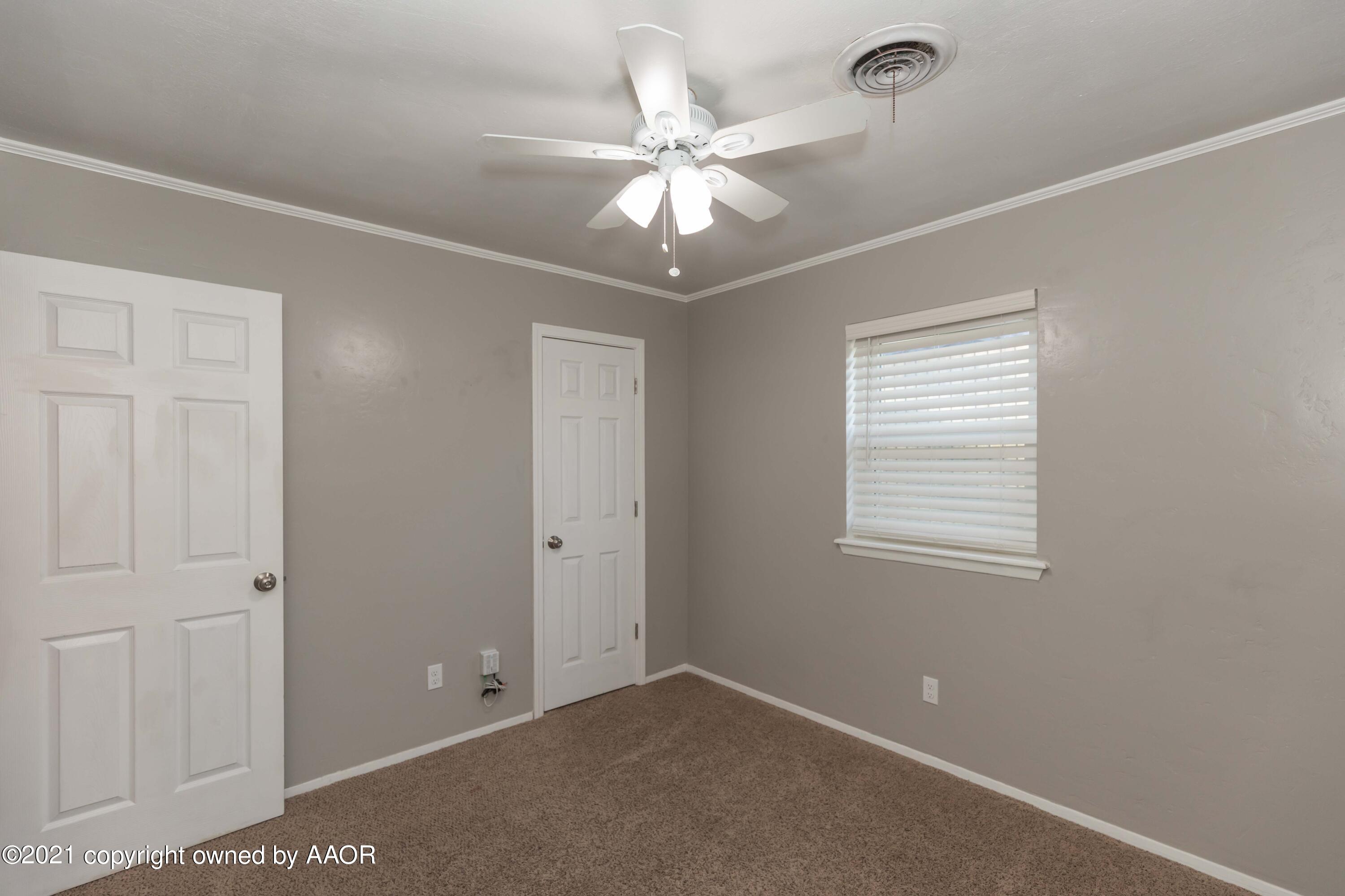 5142 McCarty Boulevard Amarillo, TX 79110 - Photo 24 of 38 a view of an empty room with a window