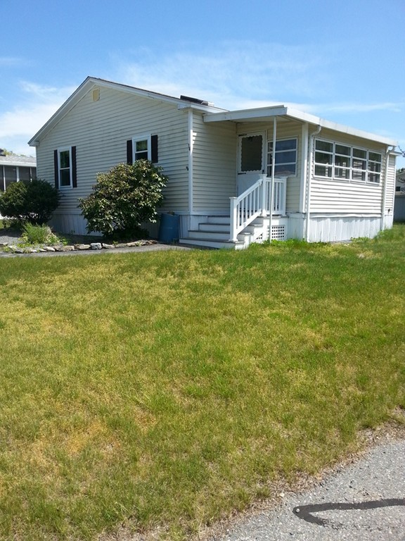 14 Wampanoag Road Taunton, MA 02780 - Photo 1 of 10 Gallery Image 1