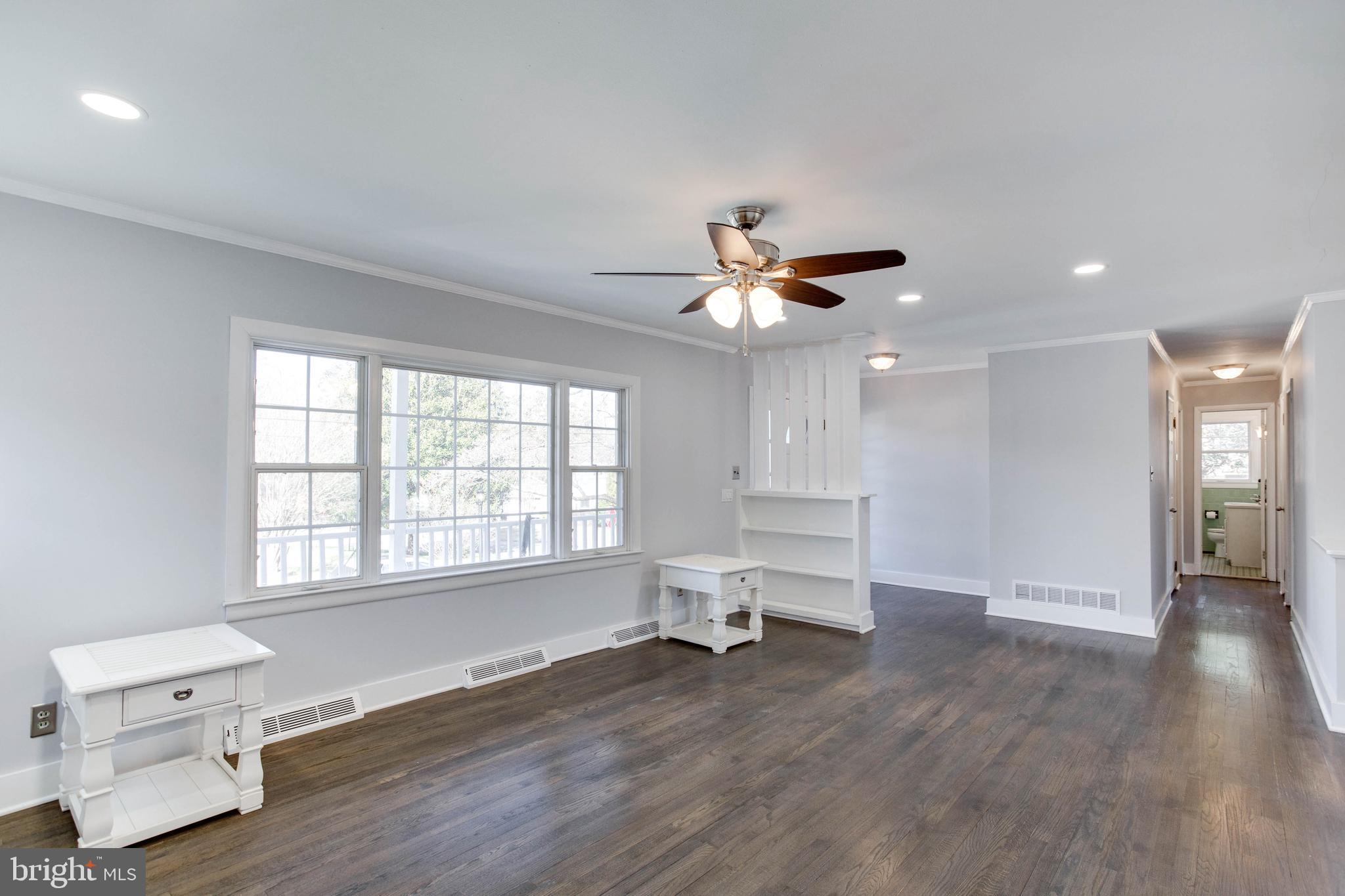 238 Sumner Road Annapolis, MD 21401 - Photo 11 of 56