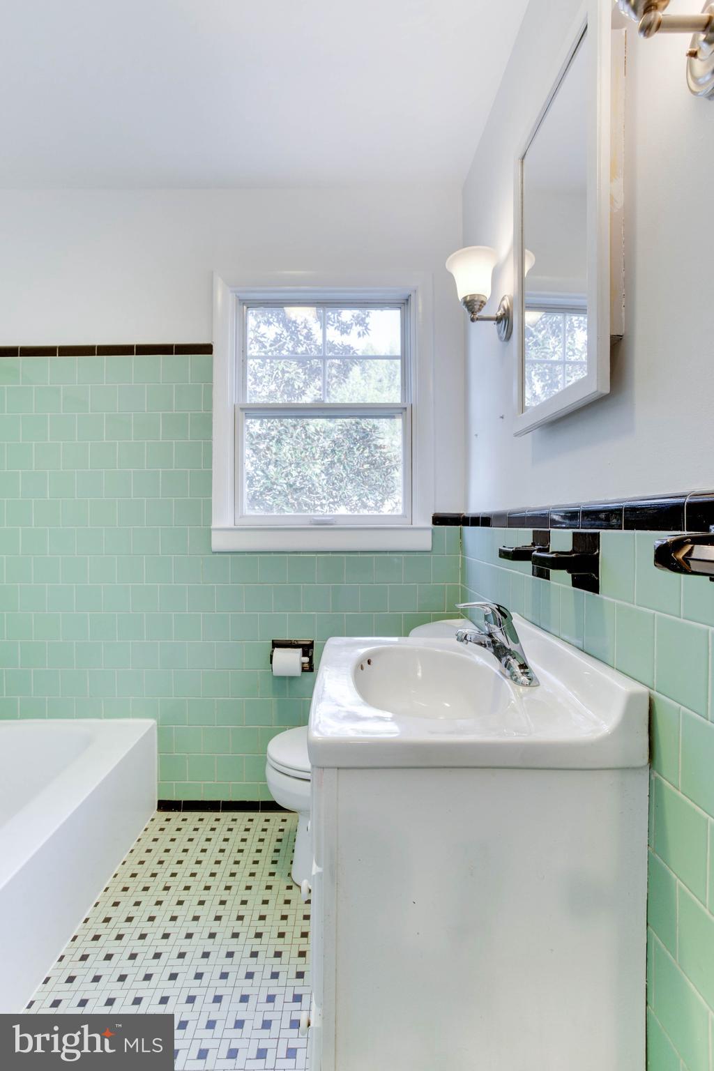 238 Sumner Road Annapolis, MD 21401 - Photo 20 of 56